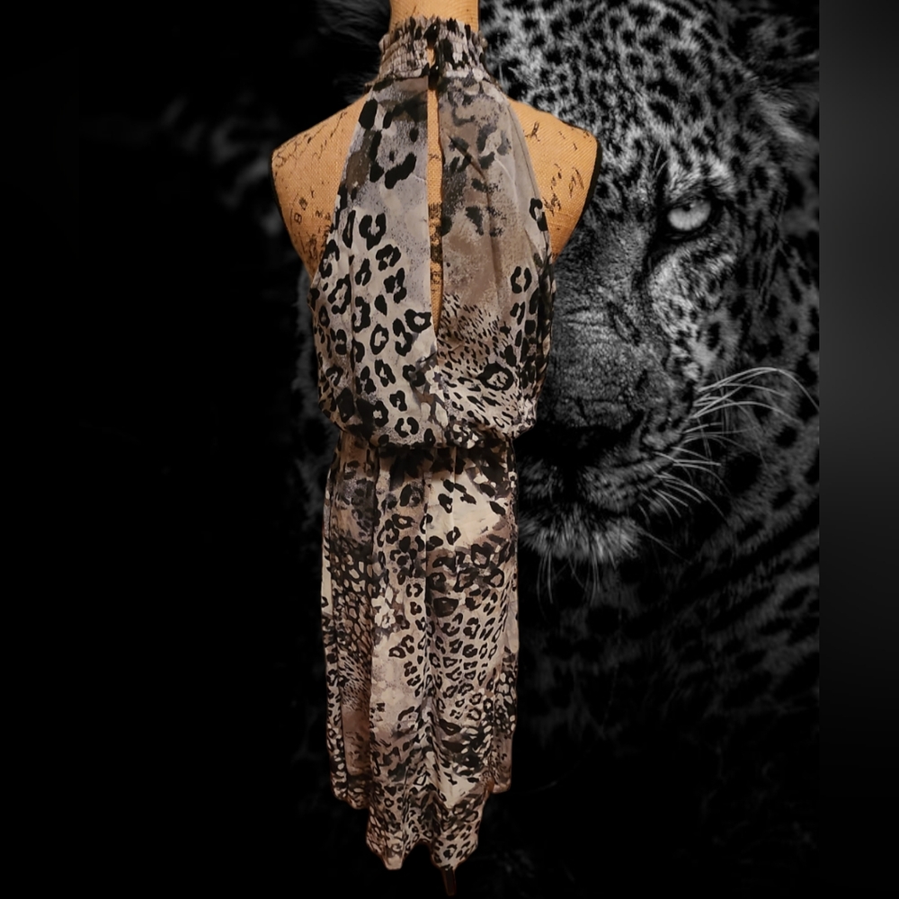 Venus Animal Print Maxi top. Size S. New In Package - Picture 9 of 11